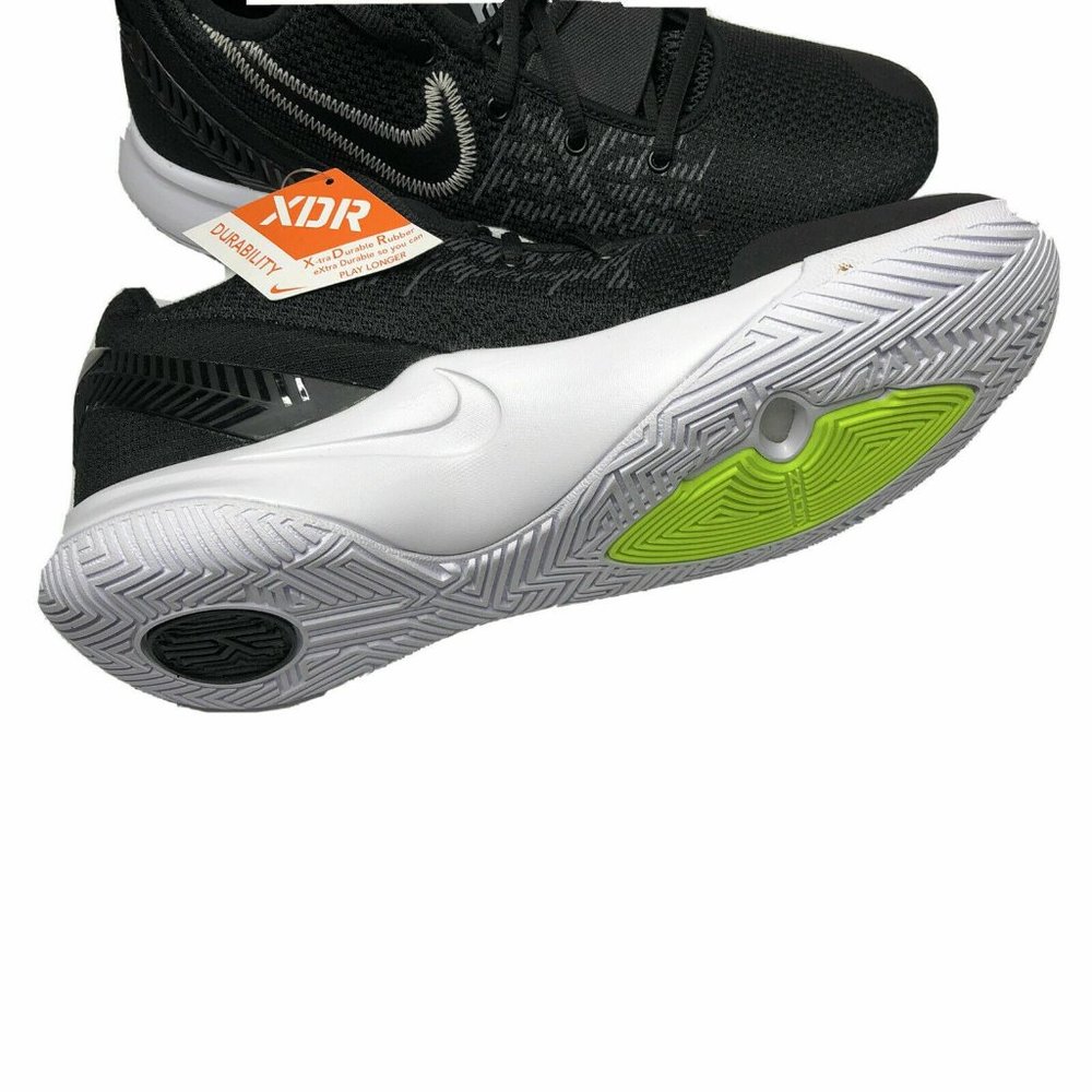NEW SZ 9 Nike Kyrie Flytrap II Basketball Shoes - Picture 2 of 6